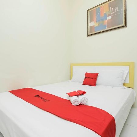 Reddoorz Near Sriwijaya University Παλεμπάνγκ Εξωτερικό φωτογραφία