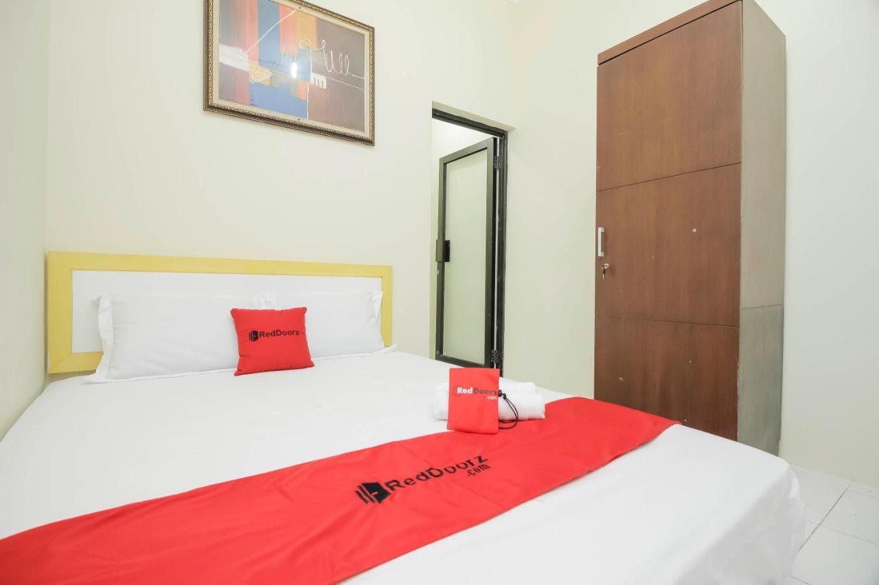 Reddoorz Near Sriwijaya University Παλεμπάνγκ Εξωτερικό φωτογραφία